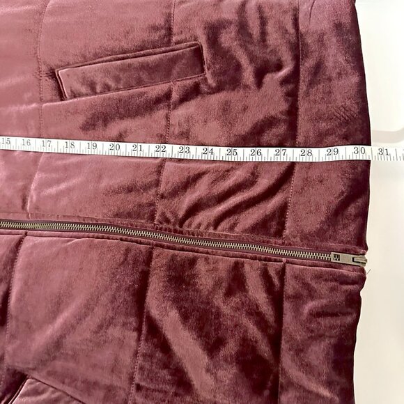 Who What Wear Quilted Velvet Coat - Picture 6 of 8